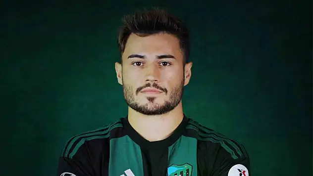 Kocaelispor, Mesut Can Tunalı'yı Serikspor'a kiraladı