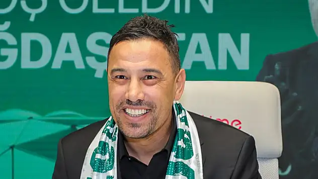 Konyaspor, Çağdaş Atan ile 1,5 yıllık sözleşme imzaladı