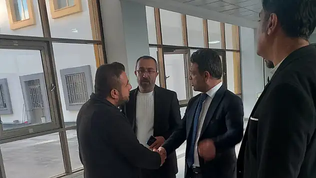 Kuşan'dan hastane ziyareti