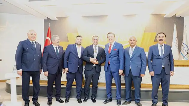 Lokman Hekim'e anlamlı ödül