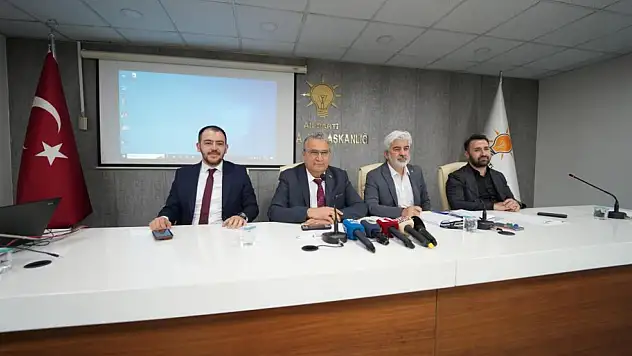 'Lüks makam odası' iddiasıyla ilgili eski başkandan açıklama