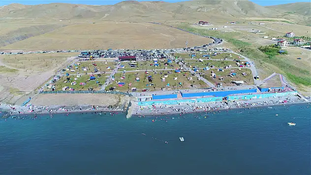 Mavi Bayraklı halk plajı kapanıyor