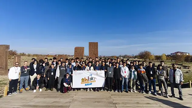 Maziden Atiye Ahlat programıyla tarih yolculuğu