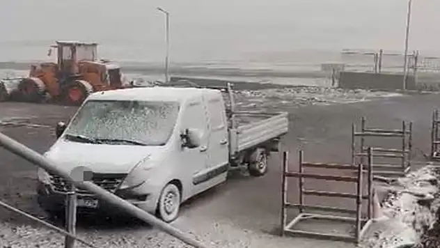 Mevsimin ilk karı yağdı