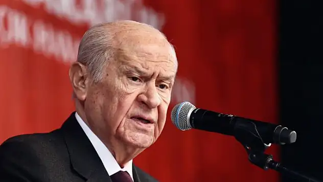 MHP Lideri Bahçeli sahaya iniyor