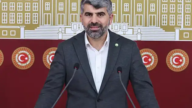 Milletvekili Dinç, dizilerde alkol kullanımının özendirildiğini söyledi