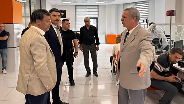 Milletvekili Türkmenoğlu'ndan İpekyolu Kaymakamlığı'na ziyaret