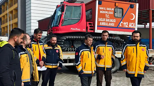 Milletvekili Türkmenoğlu'ndan 112 Ambulans servisine ziyaret