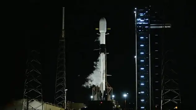 Milli uydu FERGANİ FGN-100-D2 uzayda