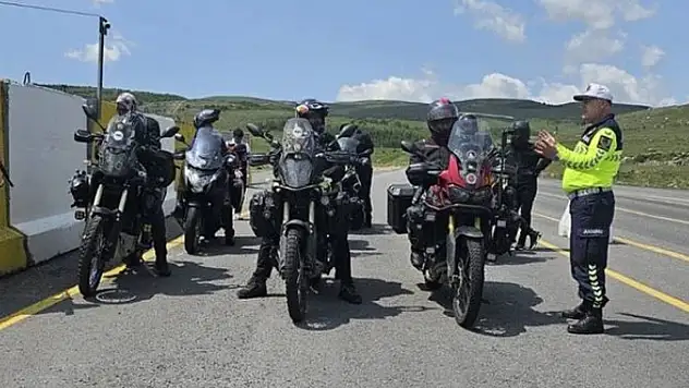 Motosiklet sürücülerine yönelik denetim yapıldı