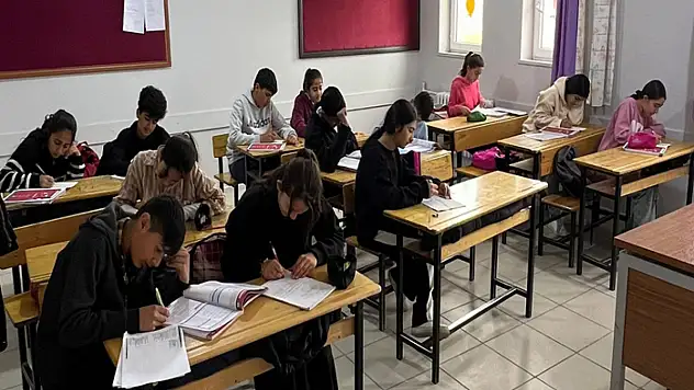 Muradiye'de Destekleme ve Yetiştirme Kursları devam ediyor