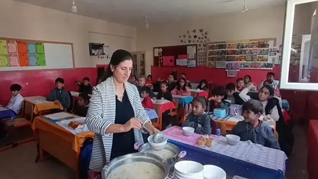 Muradiye İlçesi'nde çorba günü etkinliği