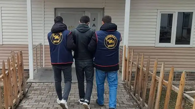 Muş'ta dolandırıcılık suçundan aranan hükümlü yakalandı