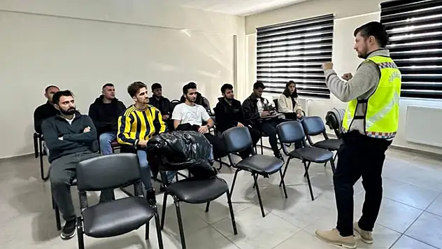 Muş'ta siber dolandırıcılığa karşı bilinçlendirme faaliyeti