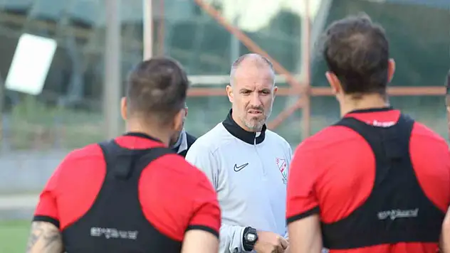 Mustafa Er: En az 3-4 oyuncuyu aramıza katmak istiyoruz