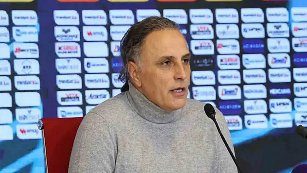 Mustafa Gürsel: Şapkamızı önümüze koyacağız