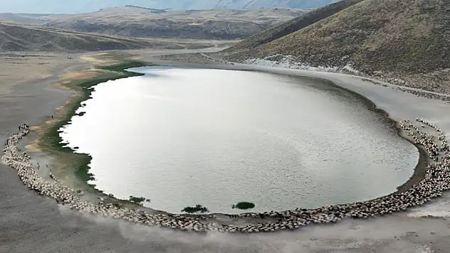 Nemrut'ta toz bulutu içinde görsel şölen