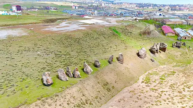 Nemrut'un develeri yok oluyor