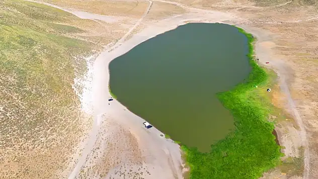Nemrut'un 'kalbi' küçülüyor