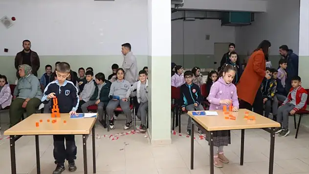Öğrenciler akıl ve zeka oyunlarında buluştu