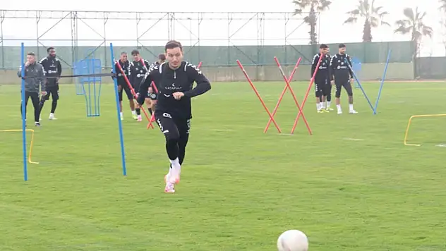 Oğulcan Çağlayan: Tek hedefim bu takımın Süper Lig'e çıkması