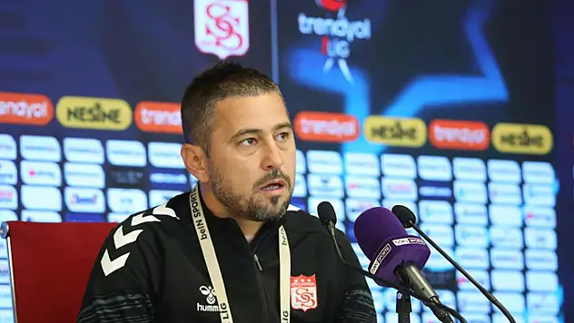 Ömer Ateş: Şu an gündemimizde istifa yok