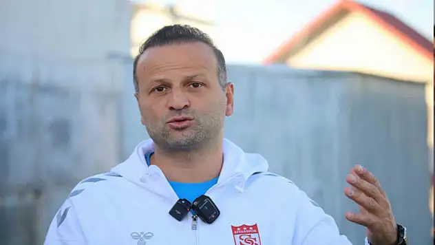 Osman Zeki Korkmaz: Sivasspor'un hedefi play-off oynamak
