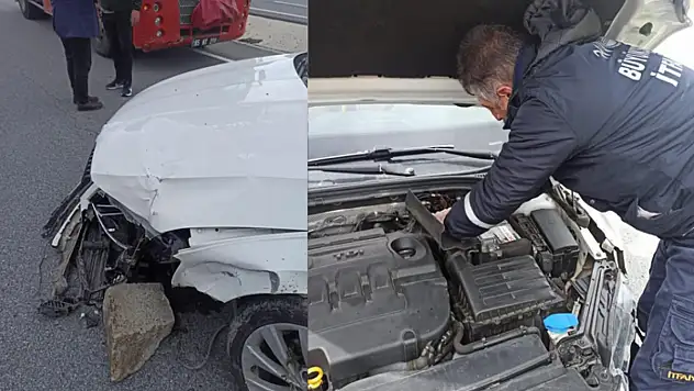 Otomobil refüje çarptı: 2 yaralı