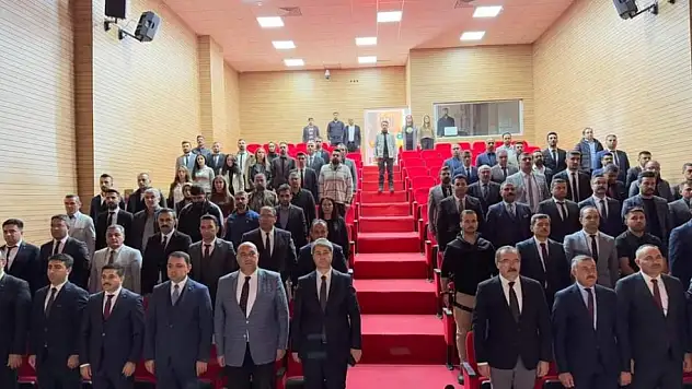 Özalp'ta eğitim değerlendirme toplantısı yapıldı