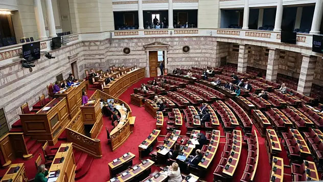 Özel üniversitelerin açılmasını içeren yasa tasarısına onay