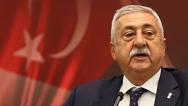 Palandöken: Hurda araç yasası bir an evvel gündeme gelmeli