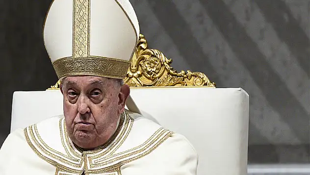 Papa Francis hayatını kaybetti