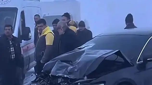 Patnos-Erciş karayolunda feci kaza