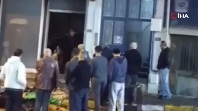 Pendik'te tekstil atölyesinde yangın