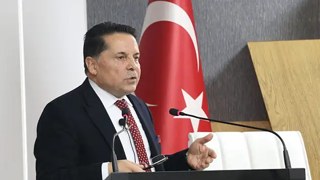 Prof. Dr. Ahmet Özer, Van'da sevenleriyle buluşuyor