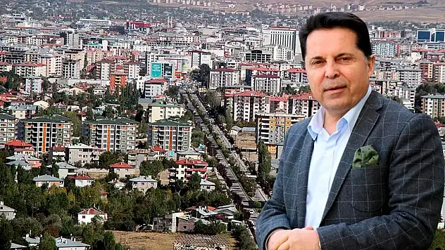 Prof. Dr. Ahmet Özer: Van YYÜ ortaya irade koyamıyor