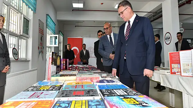 PTT aracılığıyla 325 bin kitap çocukların evlerine kadar ulaştırıldı