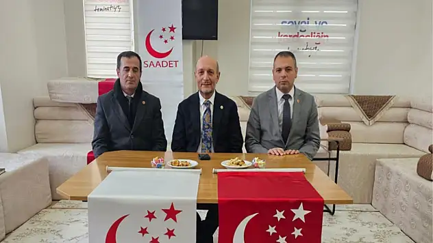 Saadet Partisi İl Divan toplantısında gündemi değerlendirdi