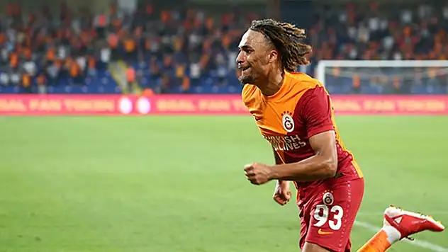 Sacha Boey Bayern Münih'te