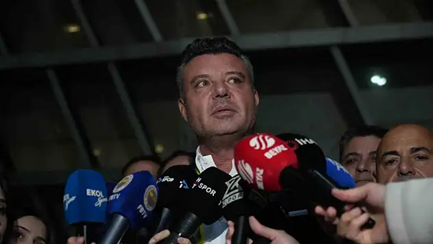 Sadettin Saran: Her geçen gün daha iyi bir Fenerbahçe göreceksiniz