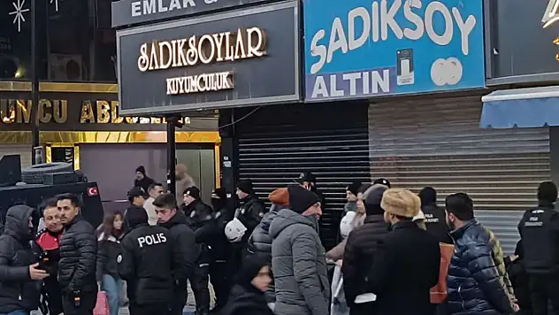 Sadıksoy Kuyumculuk: Elmas Kuyumculuk'la ticari bağımız bulunmuyor