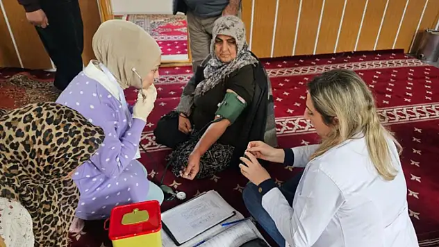 Sağlık ekiplerinden bulaşıcı hastalıklardan korunma eğitimi