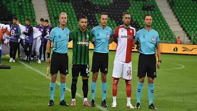 Sakaryaspor'un, Sivasspor maçı hükmen mağlubiyetle tescillendi