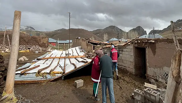Saray'da yoğun yağışın getirdiği zararlar tespit edildi