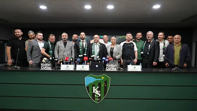 Selçuk İnan, Kocaelispor'a imzayı attı