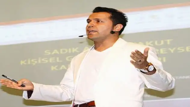 'KARAKTER İNSANI EN ÜSTLERE TAŞIR'