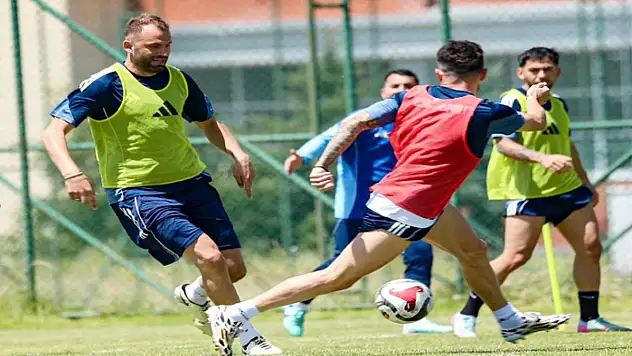 Serkan Özbalta: Bu sezon için değil, kulübün geleceği için transfer yapıyoruz