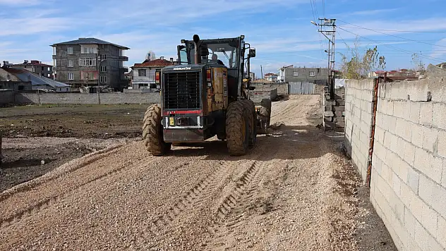 Seyrantepe Mahallesi'nde stabilize yol çalışması tamamlandı