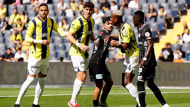 Sezona 3 puanla veda etti! Fenerbahçe ikinci yarıda açıldı