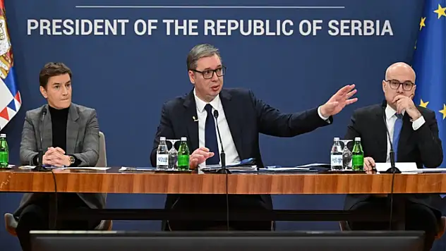 Sırbistan'daki tren garı faciasının ardından protestolar sürüyor